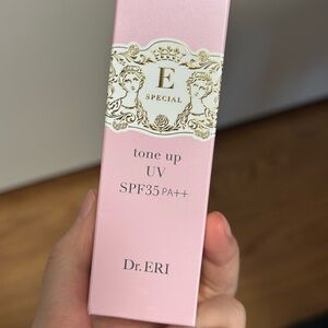 Dr. ERI Tone Up UV SPF35 PA++
